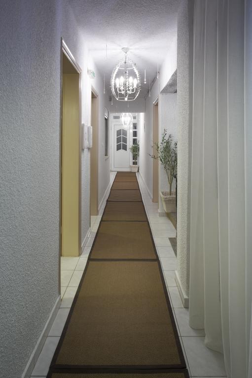 Frau Irenes Haus Apartment Sarti Exterior photo